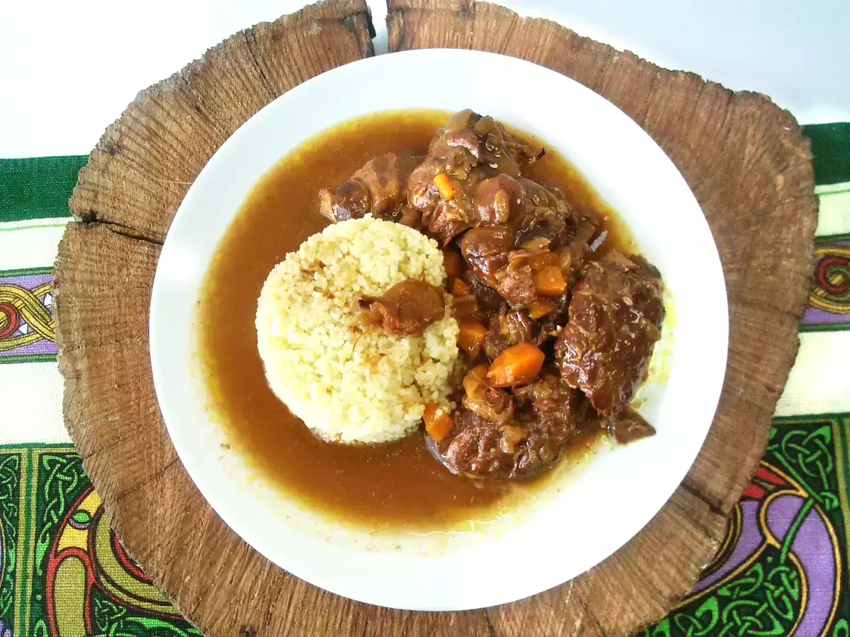 Carrilleras de cerdo especiadas al vino - foto 3