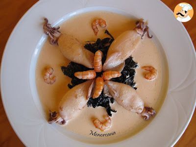 Chipirones con trompetas de la muerte y gambas