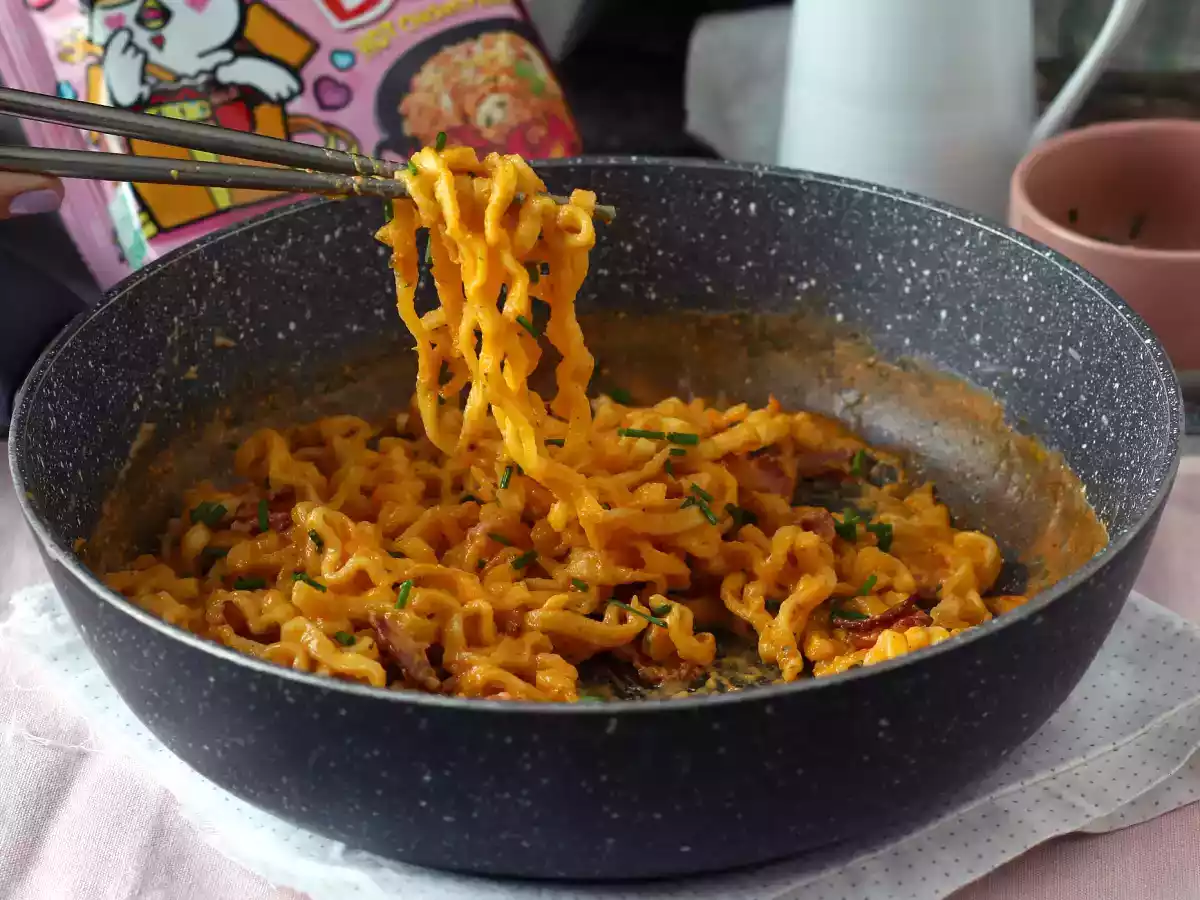 Cómo preparar ramen Buldak Carbonara - foto 3