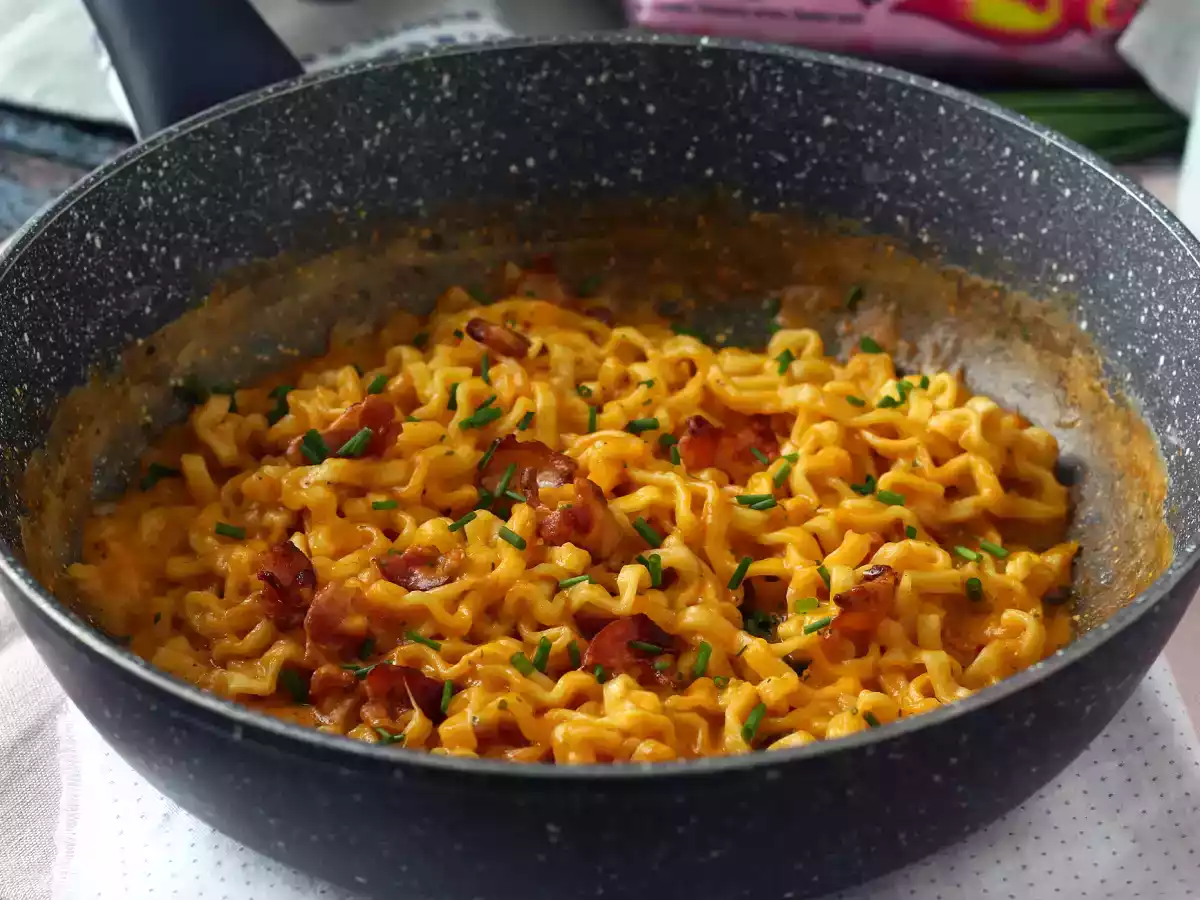 Cómo preparar ramen Buldak Carbonara - foto 5