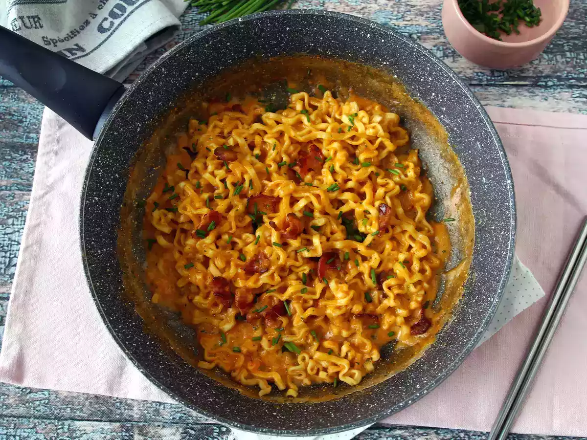 Cómo preparar ramen Buldak Carbonara - foto 6