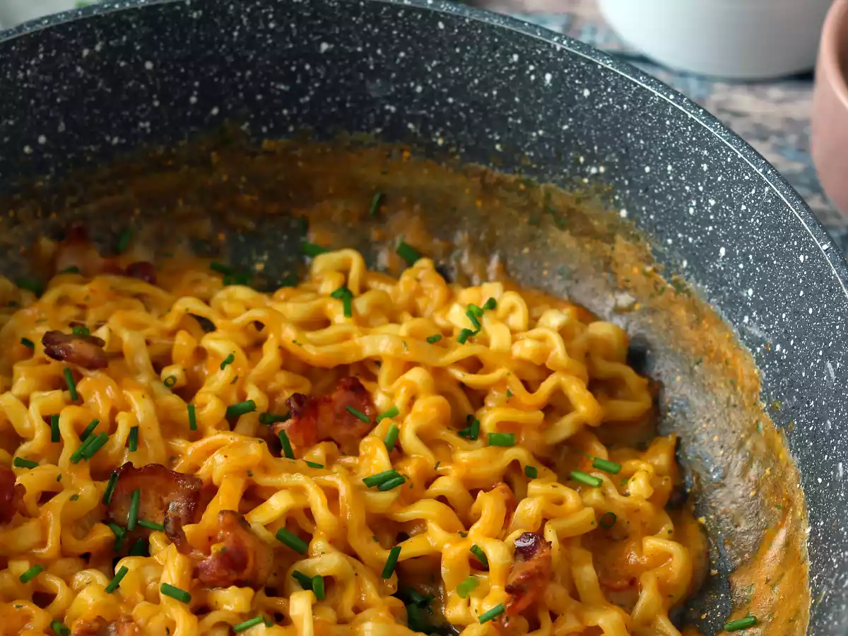 Cómo preparar ramen Buldak Carbonara - foto 7