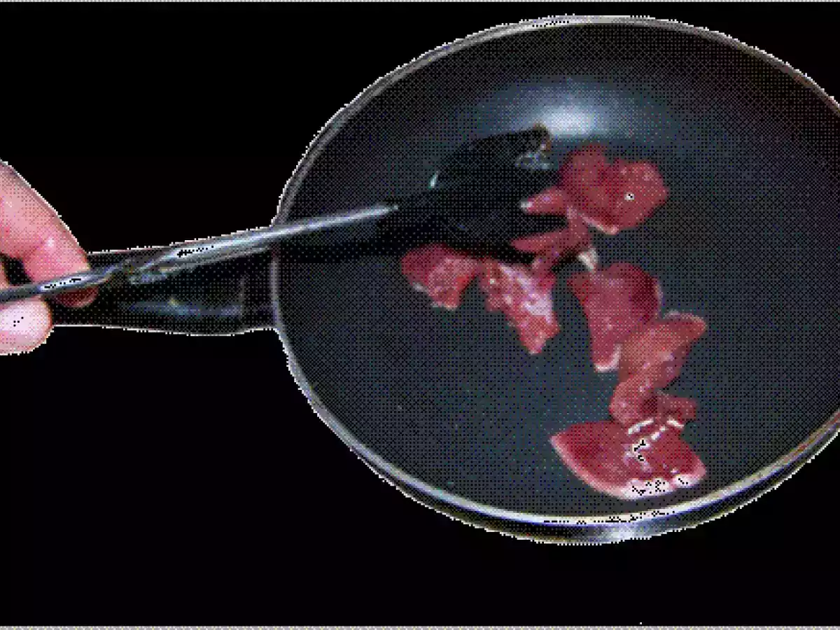 Conejo guisado con salsa de foie y coñac - foto 5