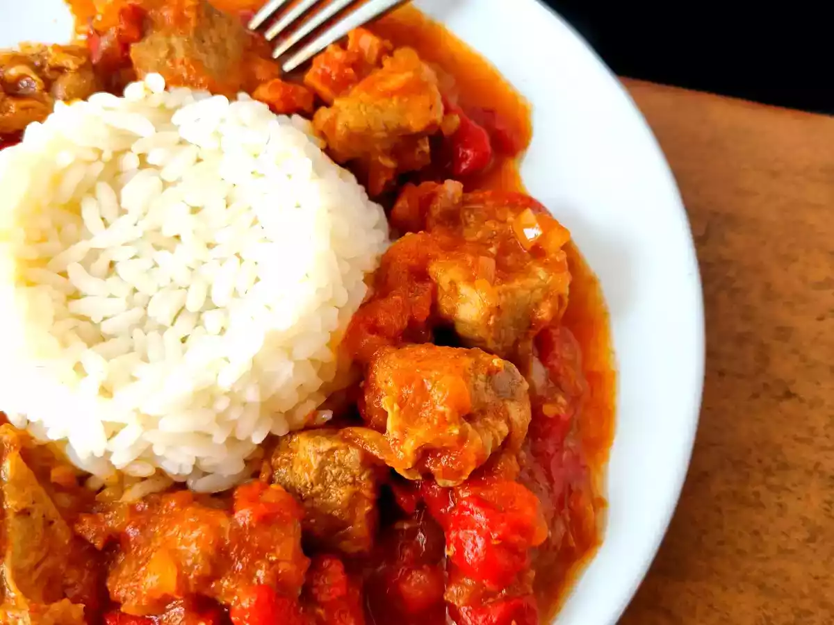 Cordero al chilindrón - foto 2