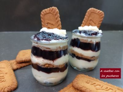 Crema de mascarpone y coulis de cereza