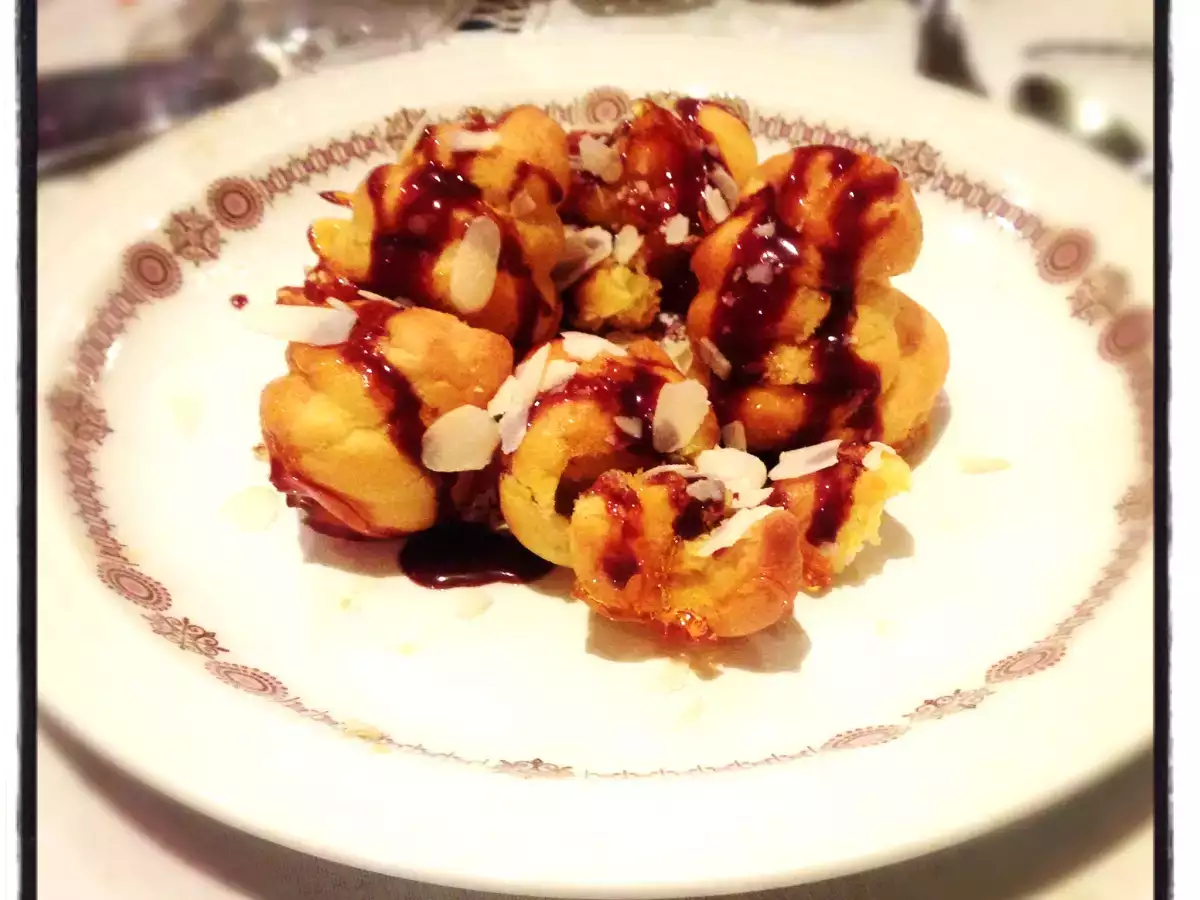 CROQUEMBOUCHE - foto 2