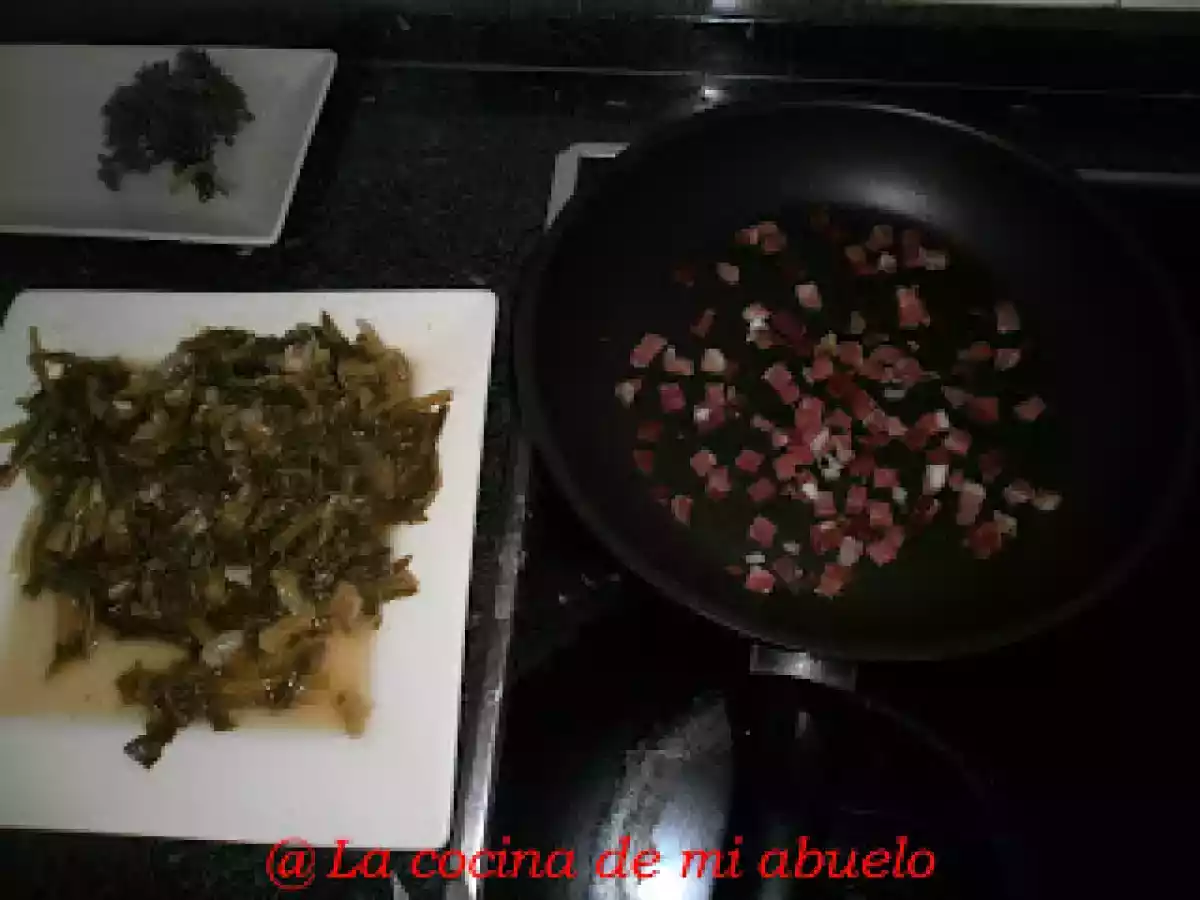 Empanadillas de grelos y queso tetilla - foto 5