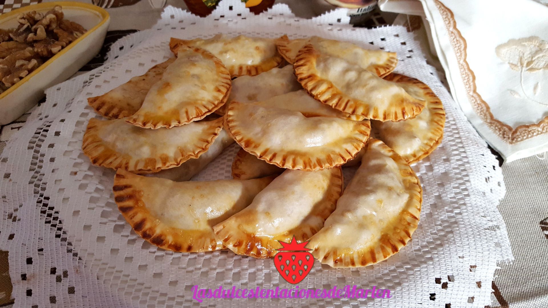 Empanadillas de manzana, nueces y canela - Receta Petitchef