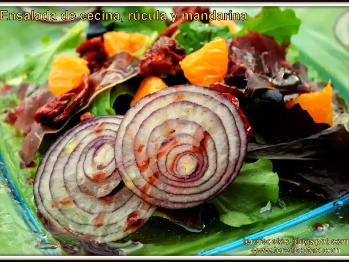 Ensalada de cecina, rúcula y mandarina - foto 2
