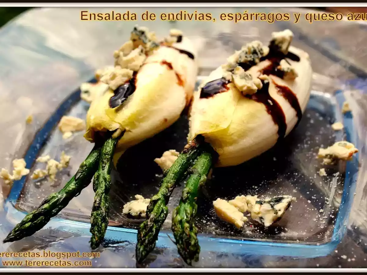 Ensalada de endivias, espárragos y queso azul - foto 3