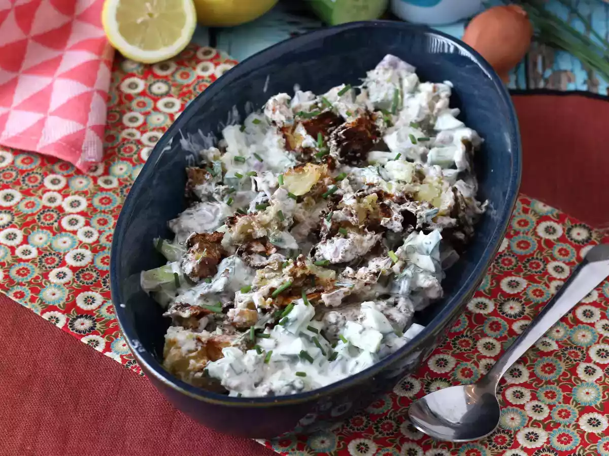 Ensalada de pepinos y patatas crujientes - foto 6