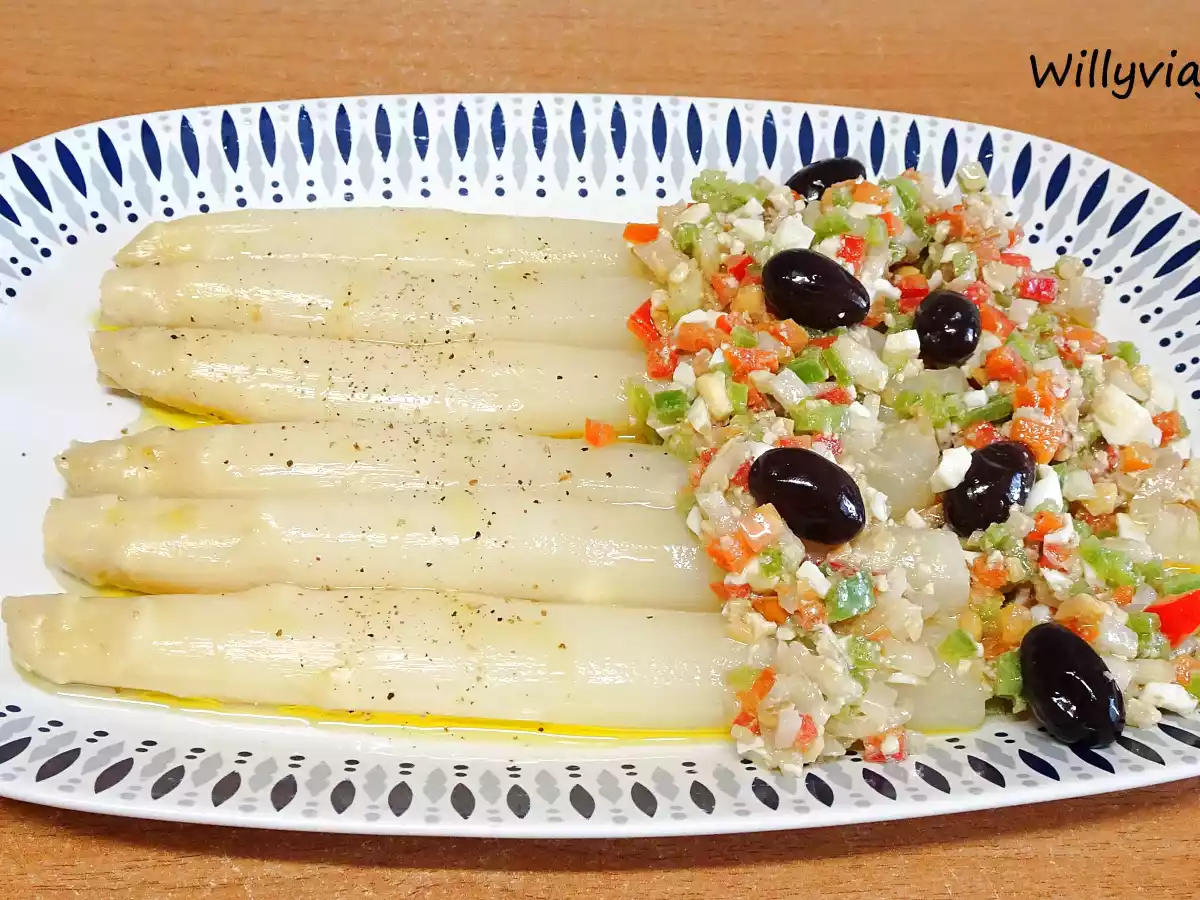 Espárragos con vinagreta