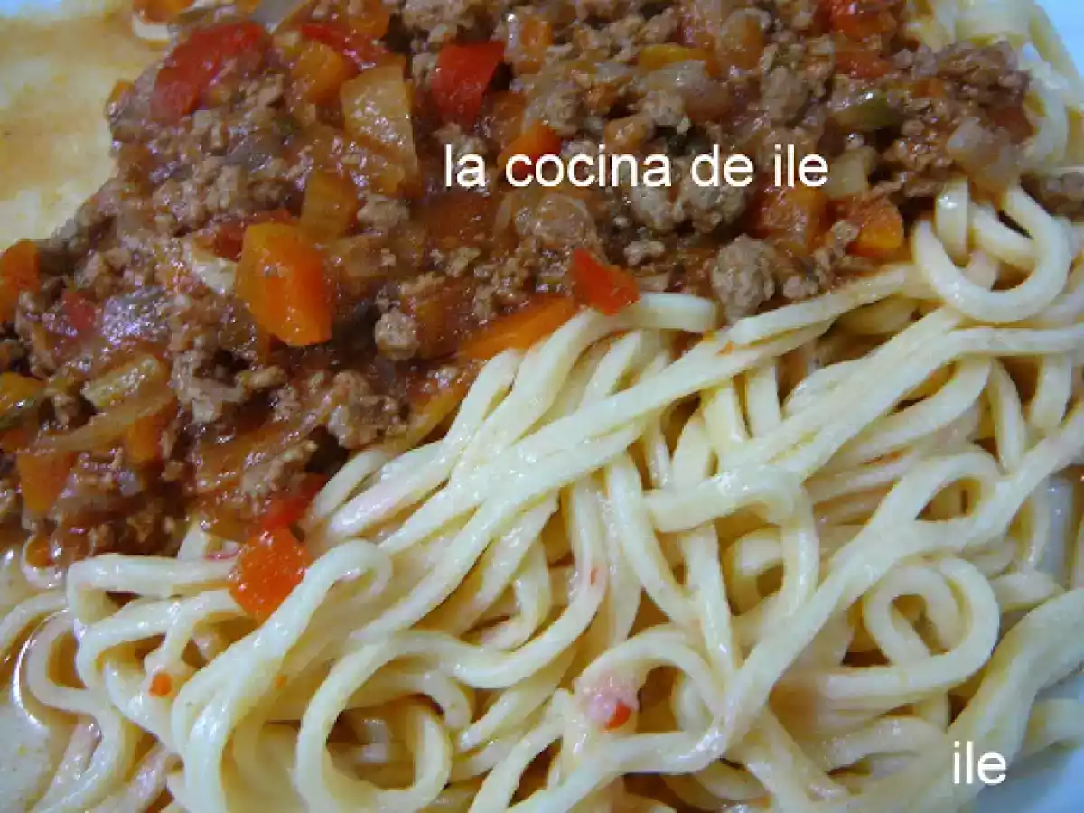 Fideos o tallarines de morrones o pimientos rojos - foto 10