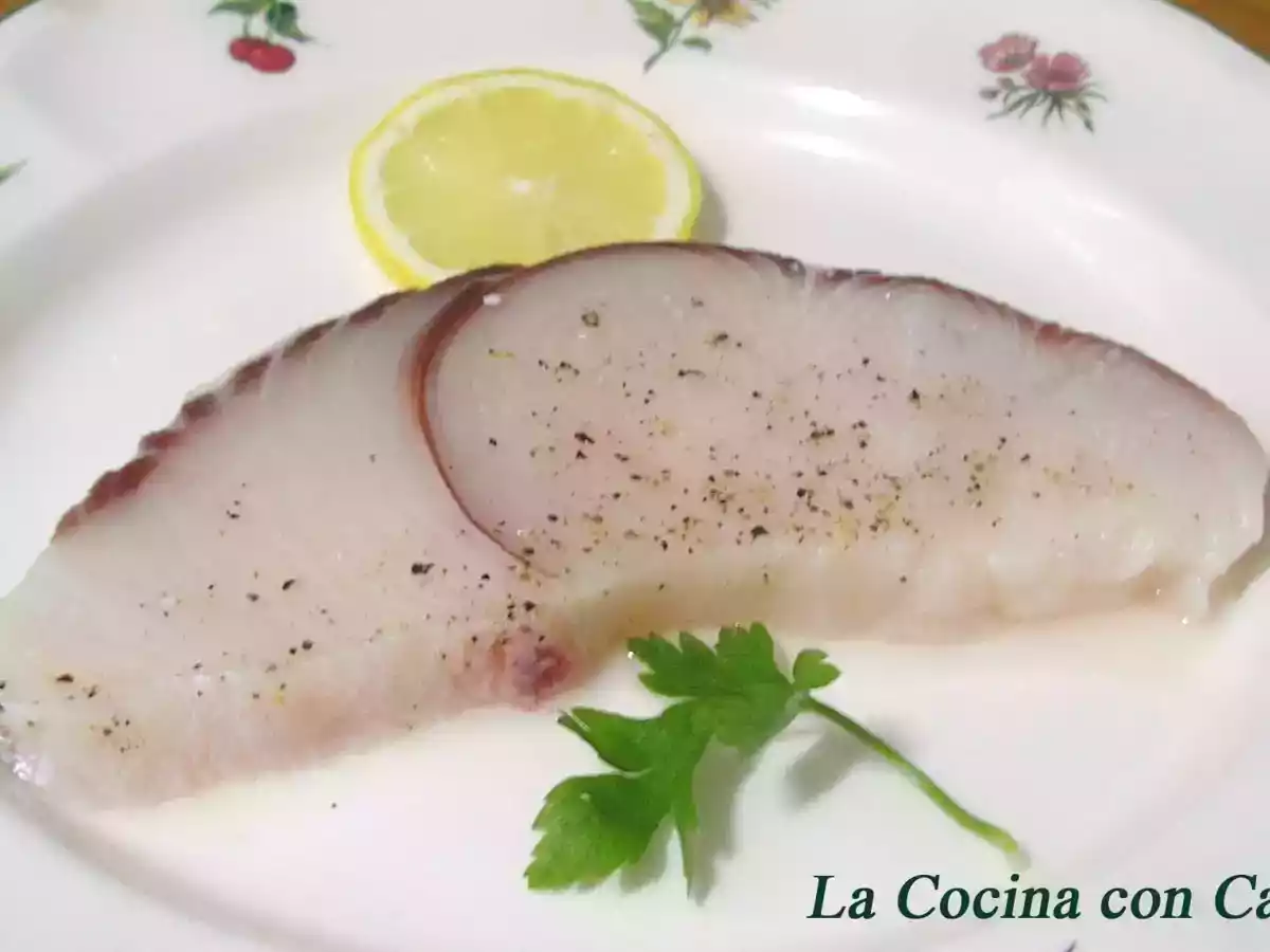 Filete de Marrajo a la placha con salsa de perejil - foto 2