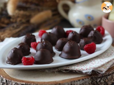 Franuí caseros: mini bombones de frambuesa con cobertura de chocolate - foto 3