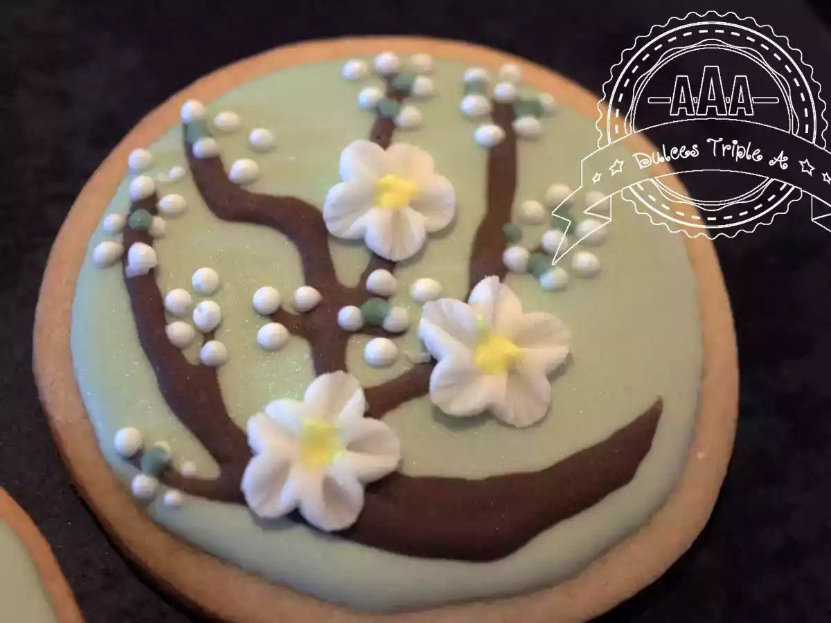 Galletas Decoradas con Glasa Real. Flor del Cerezo y Flor de Azahar - foto 2