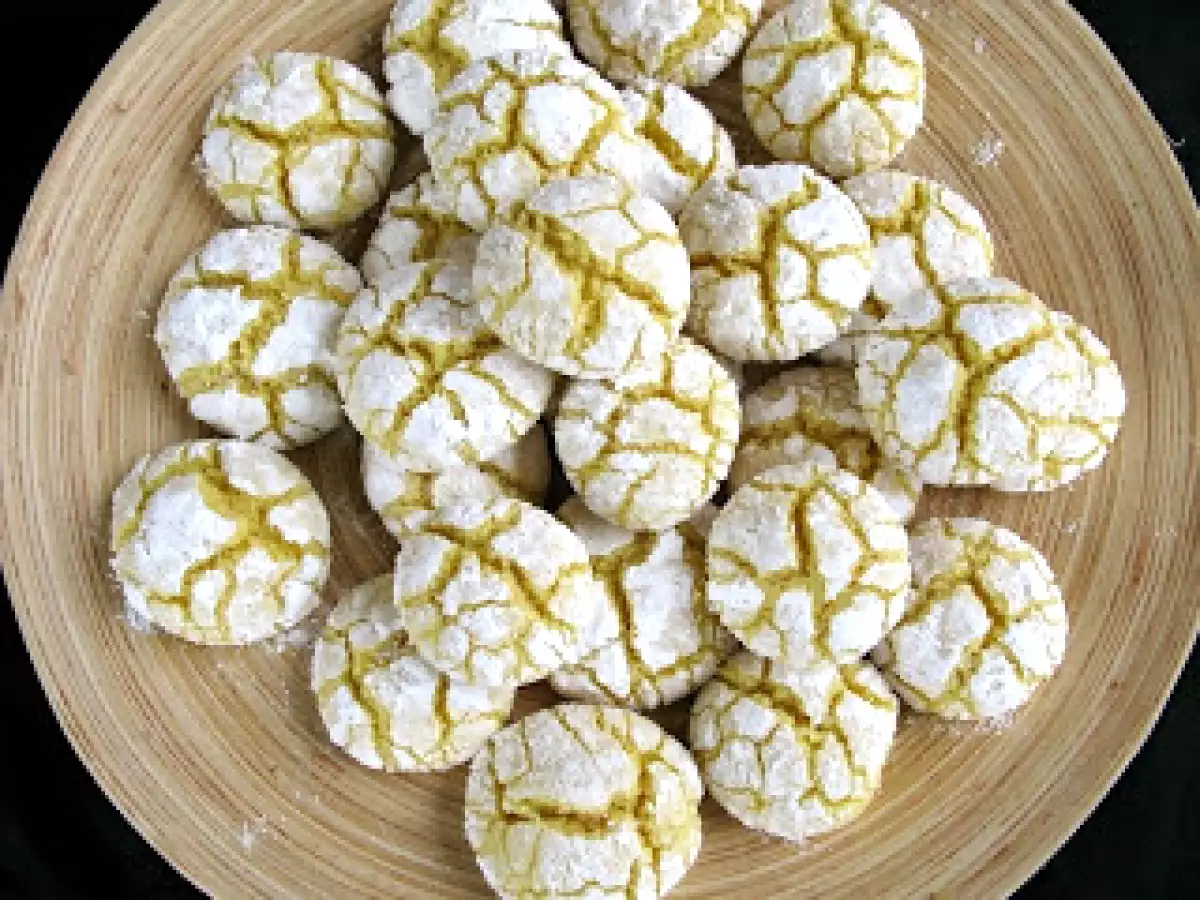 Galletitas mágicas blancas craqueladas - foto 2