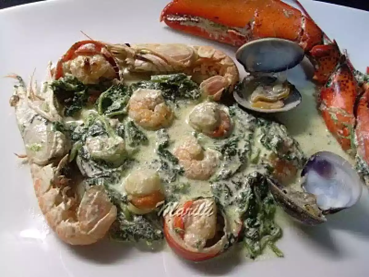 GRELOS CON MARISCO - foto 2