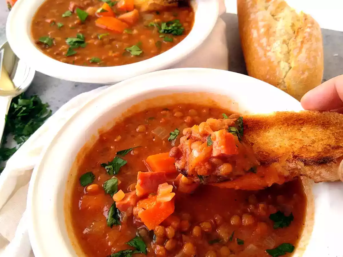 Guiso de lentejas {una receta tradicional española}