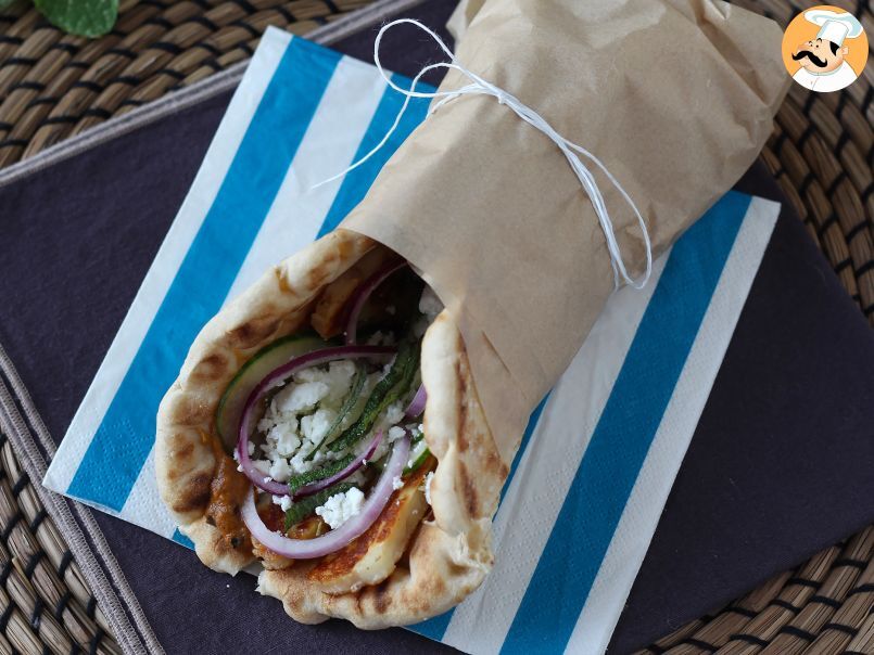 Gyros con halloumi, ¡una versión vegetariana del sándwich griego! - foto 4