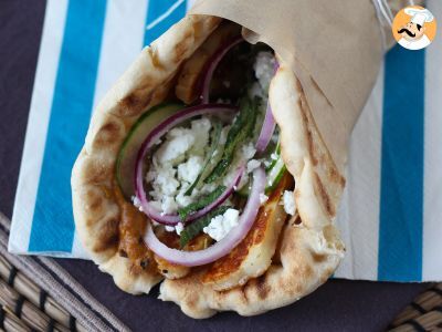 Gyros con halloumi, ¡una versión vegetariana del sándwich griego! - foto 3