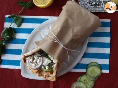 Gyros de salmón, ¡el sandwich de pescado perfecto para el verano!, foto 2