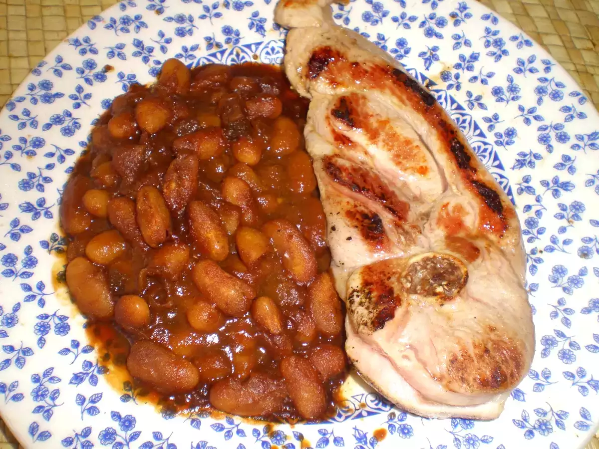 Judias blancas picantes a la barbacoa