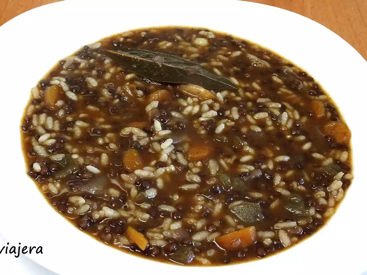 Lentejas caviar con arroz