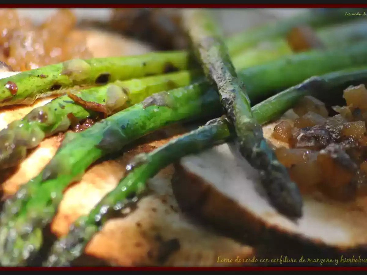 Lomo al horno con confitura de manzana