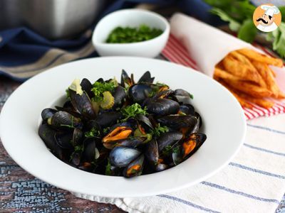 Mejillones con patatas fritas, plato francés