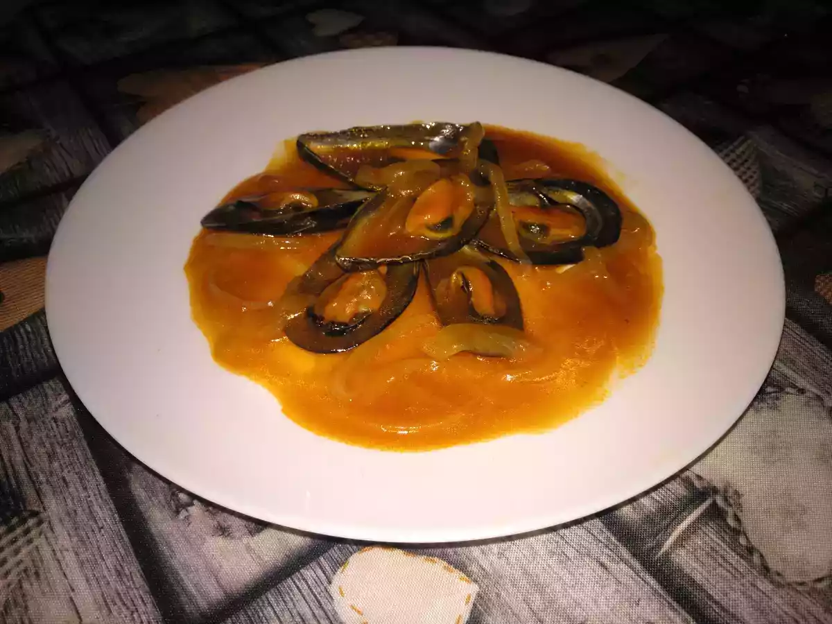 Mejillones en salsa de tomate - foto 5