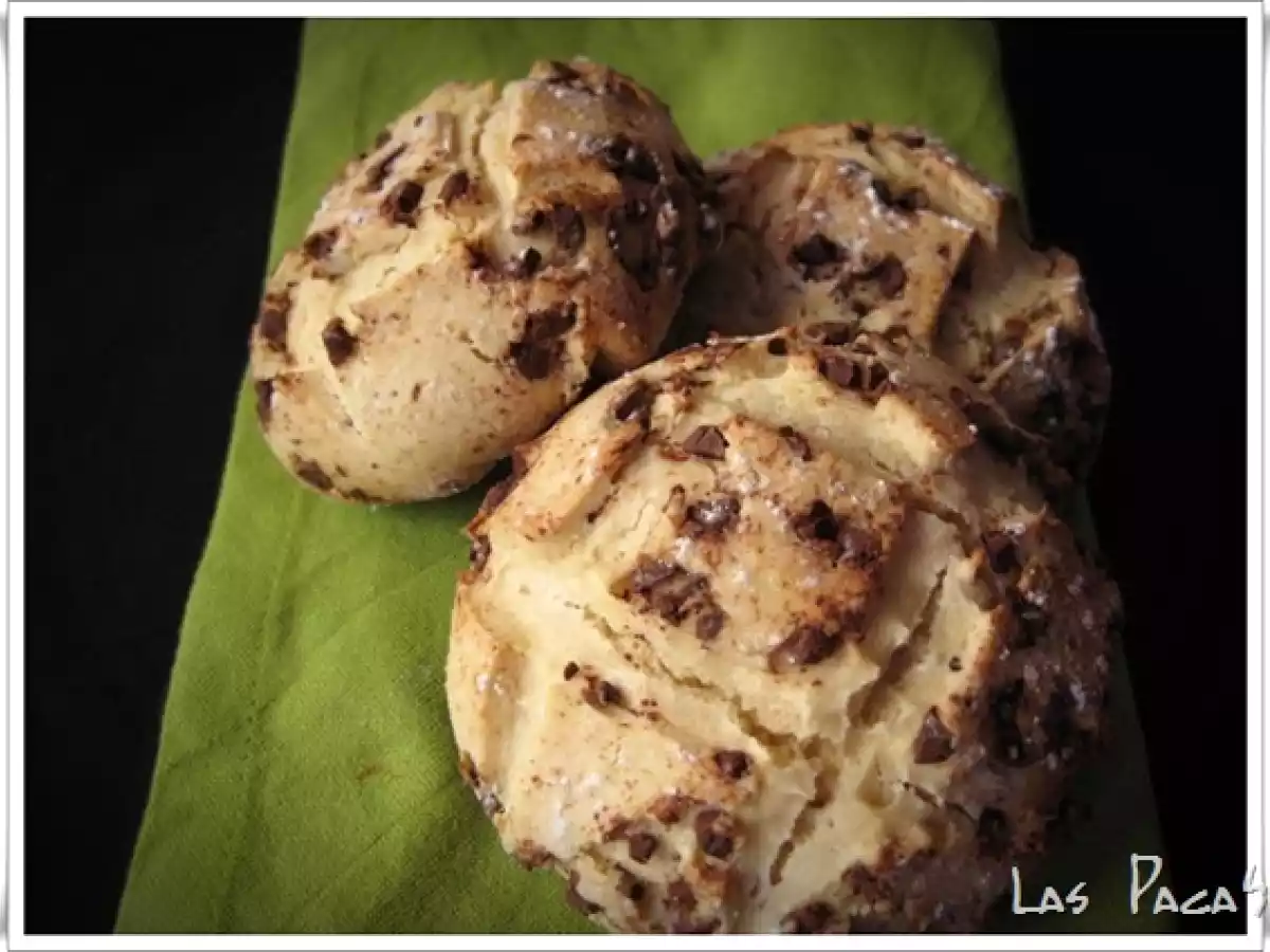 Meronpan ó Pan de Melón con Pepitas de Chocolate
