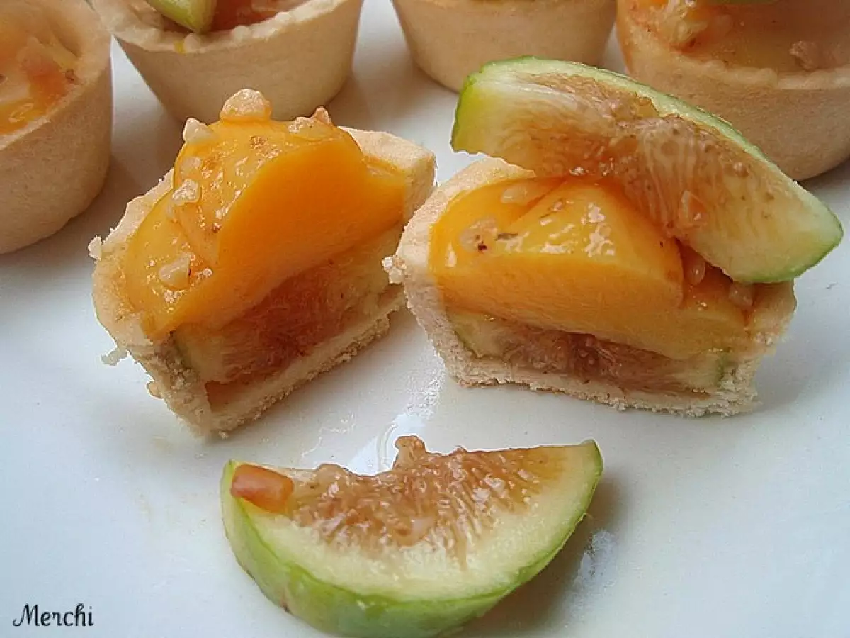 Mini tartaletas de flan de vainilla con higos verdes - foto 4