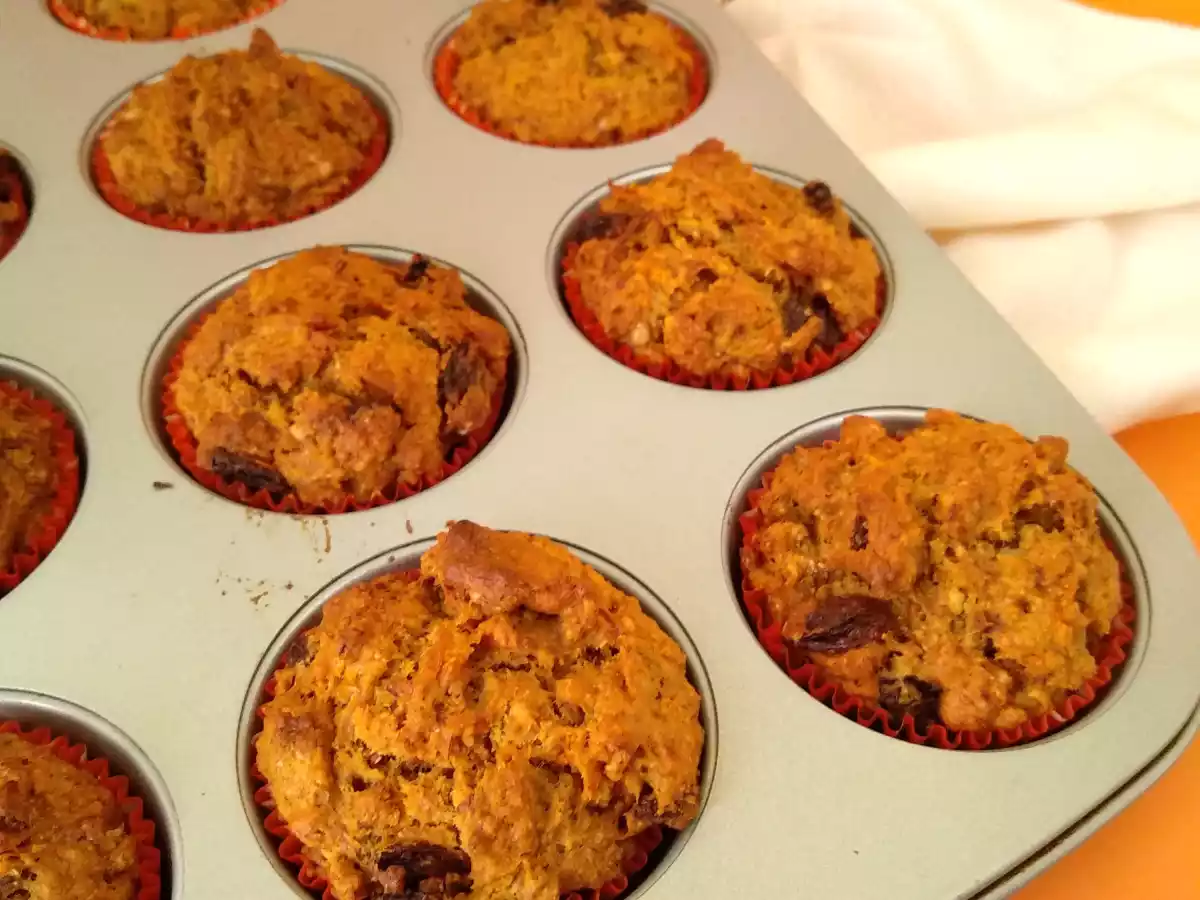MUFFINS VEGANOS DE PLÁTANO Y ZANAHORIAS - foto 3