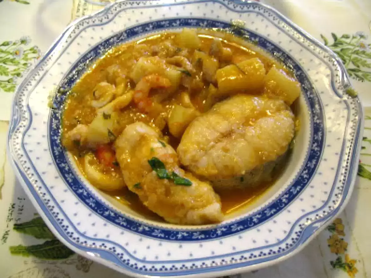 NI ES MARMITAKO, NI SUQUET DE PEIX, PERO TIENE LA VOCACIÓN DE AMBOS - foto 3