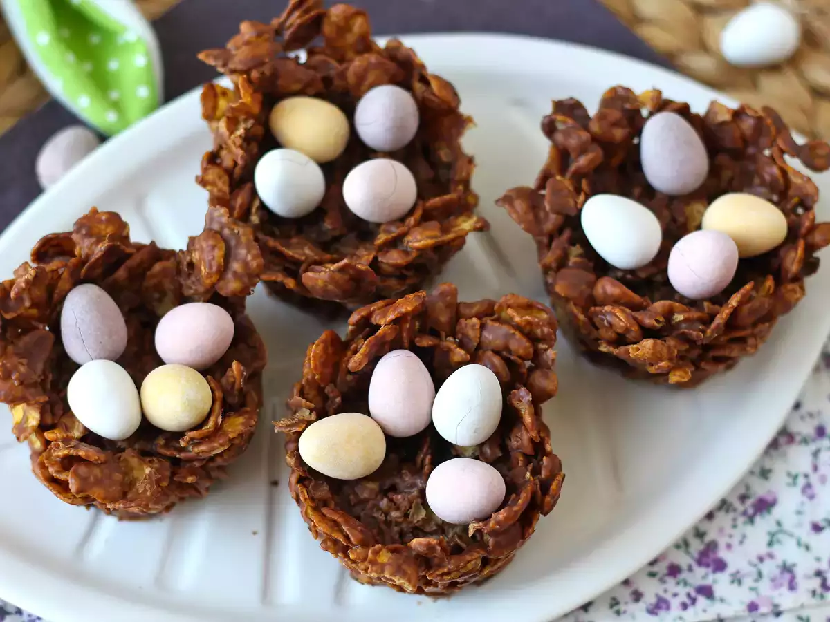 Nidos de Pascua de rocas de chocolate - foto 4