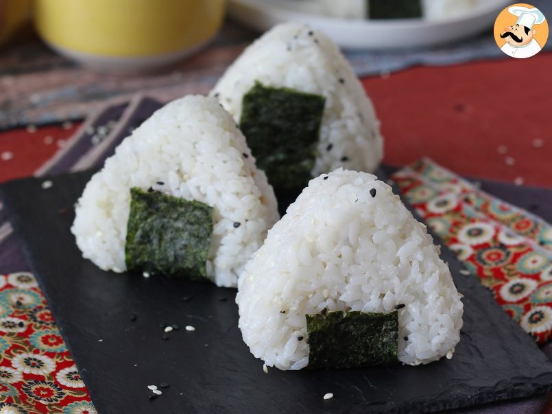 Onigiri de atún, el pequeño sándwich de arroz japonés - おにぎり - foto 2