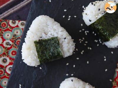 Onigiri de atún, el pequeño sándwich de arroz japonés - おにぎり - foto 7