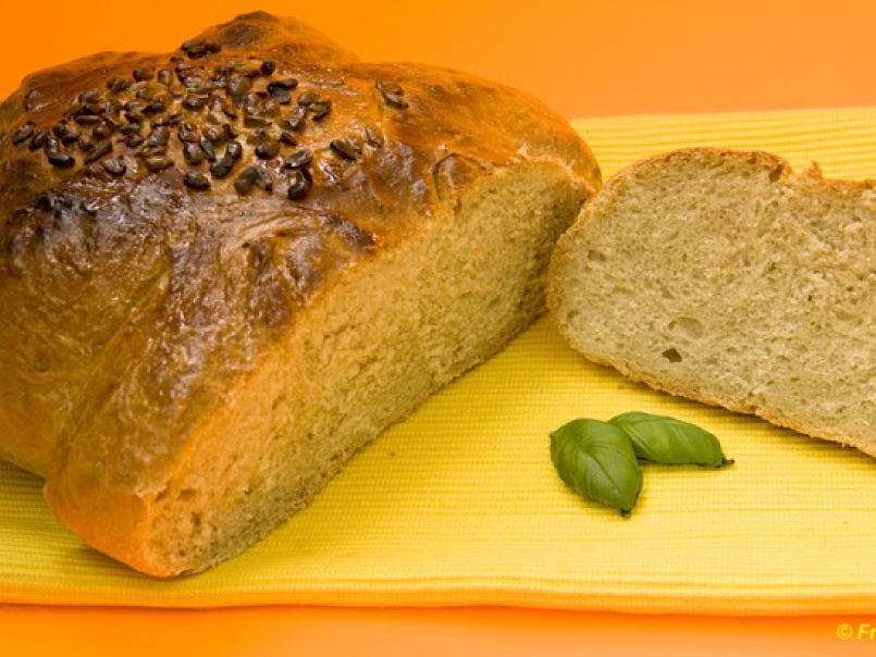 Pan de albahaca y masa madre - foto 2