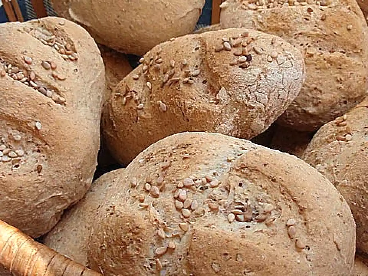 Panecillos de harina integral y trigo - foto 4