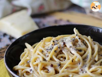 Pasta cacio e pepe: 3 ingredientes, una explosión de sabor - foto 3