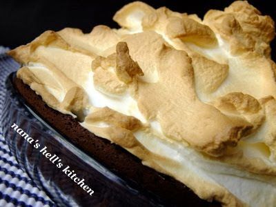 Pastel de chocolate sin harina con topping de merengue francés - Receta  Petitchef