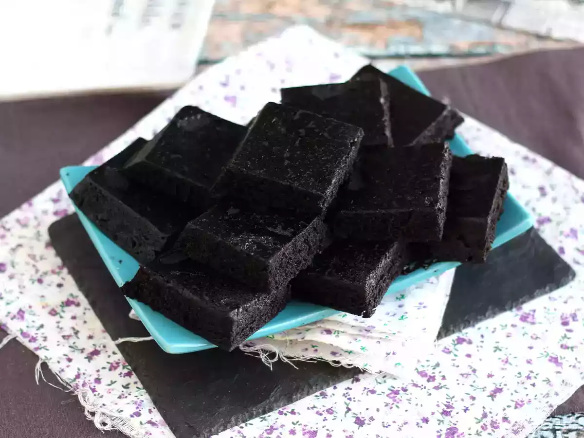 Pastel de Oreo, con sólo 3 ingredientes y ¡listo en 6 minutos en el microondas! - foto 2