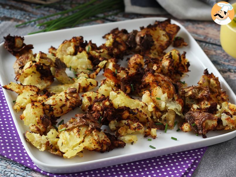 Patatas aplastadas crujientes (Smashed potatoes) en freidora de aire - foto 5