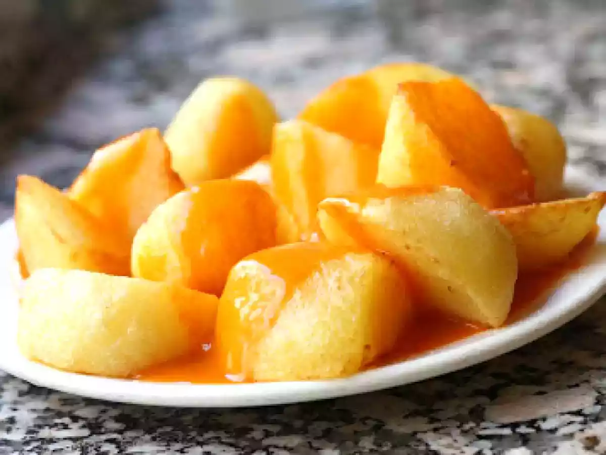 Patatas bravas