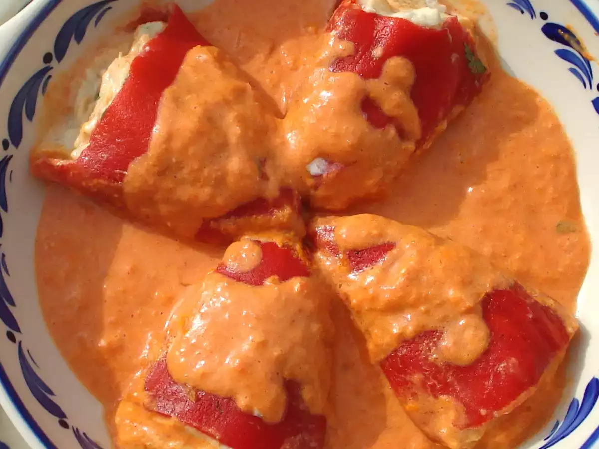 Pimientos ‘del piquillo’ rellenos de brandade de bacalao (sin lácteos, sin gluten) - foto 2
