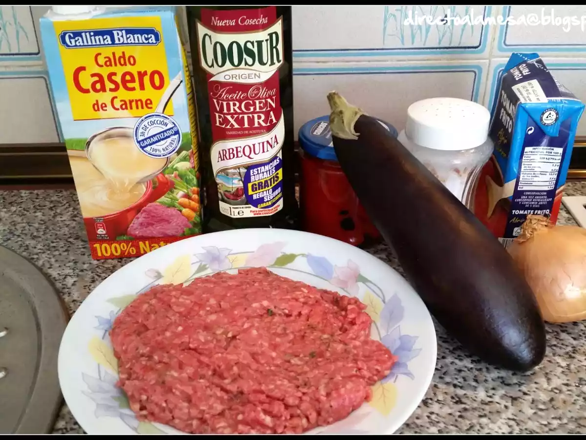 Pimientos del piquillo rellenos de carne y berenjena - foto 7