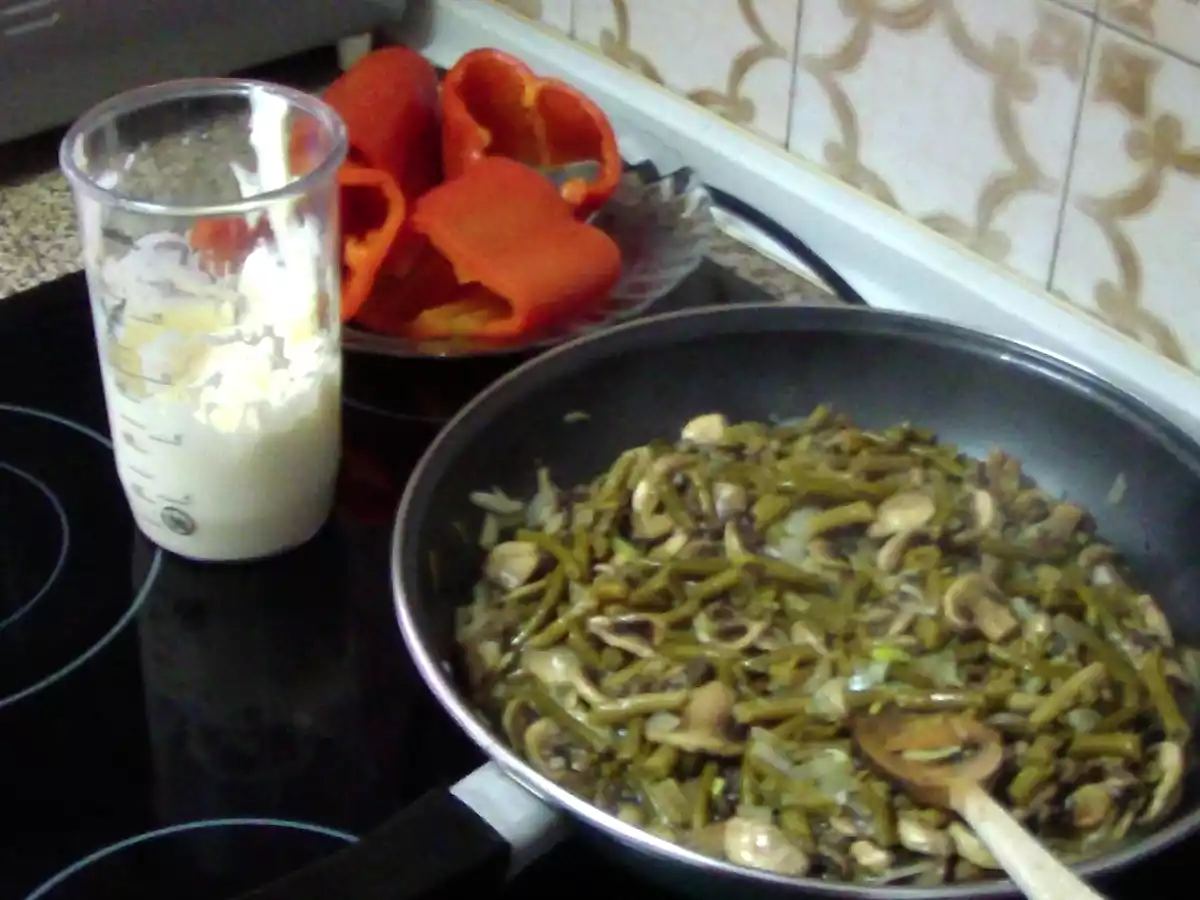 PIMIENTOS RELLENOS DE VERDURA Y ALIOLI - foto 4