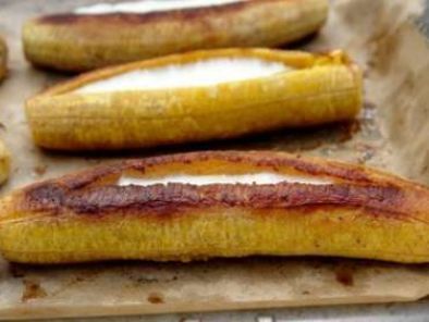 Plátanos al horno rellenos - Receta Petitchef