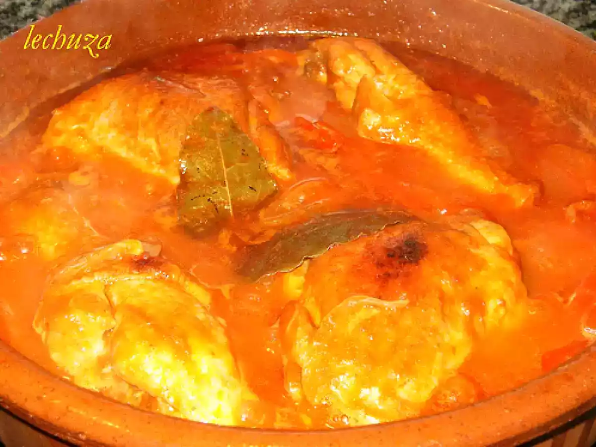 Pollo de corral al chilindrón - foto 2